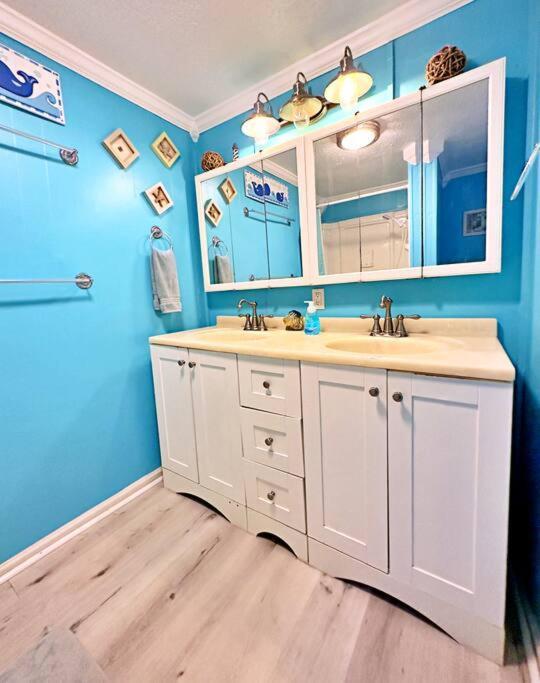 Apollo'S Escape: Your Serene Oceanfront Retreat Surfside Beach Εξωτερικό φωτογραφία